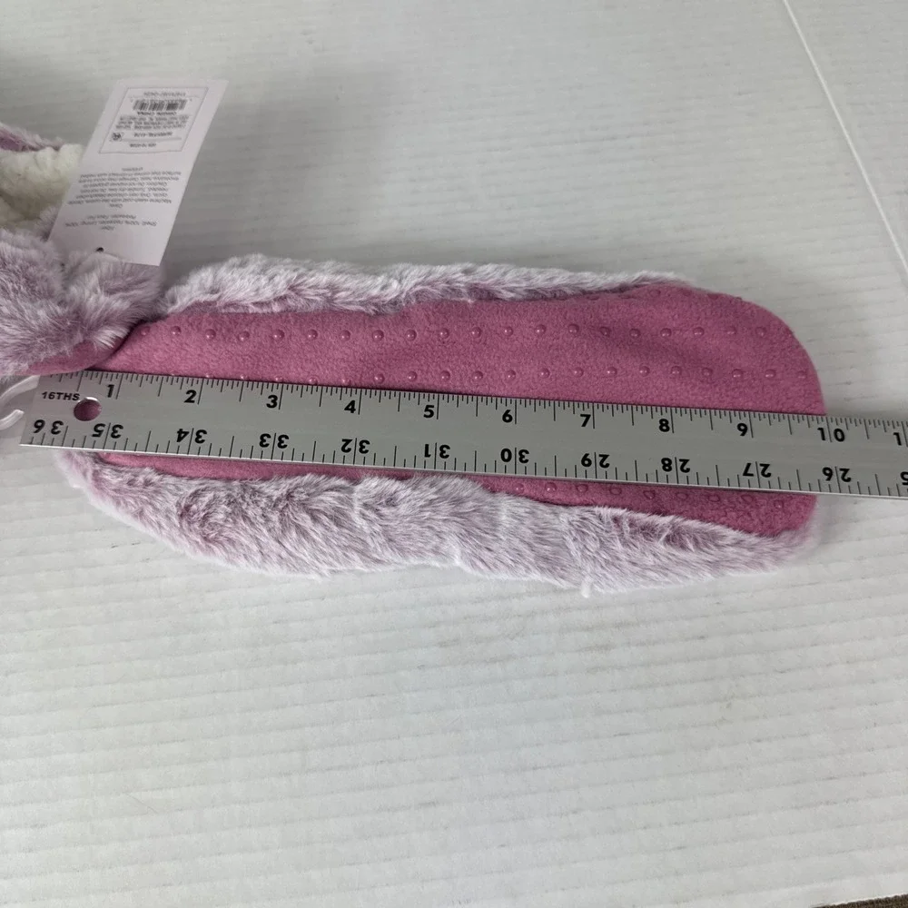 Auden Women's 0776 M/L 8-12‎ Faux Fur Slipper Socks Berry Gripper Bottom NWT